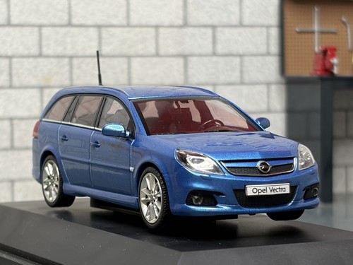 Boxed schuco 2006 - 1:43, opel